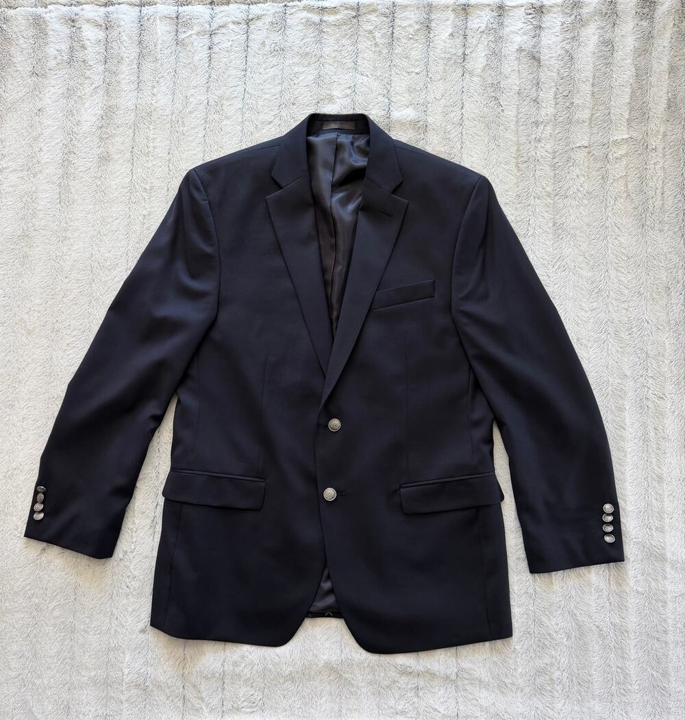 Michael Kors Men’s Blazer 41R Navy Wool Blend Silver Crest Button Sport Coat